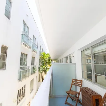 Beautiful Studio On Ocean Dr A207 Miami Beach Exterior photo
